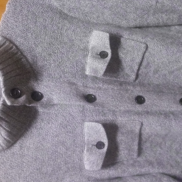 Banana Republic Thick House Sweater Cardigan - Picture 3 of 3